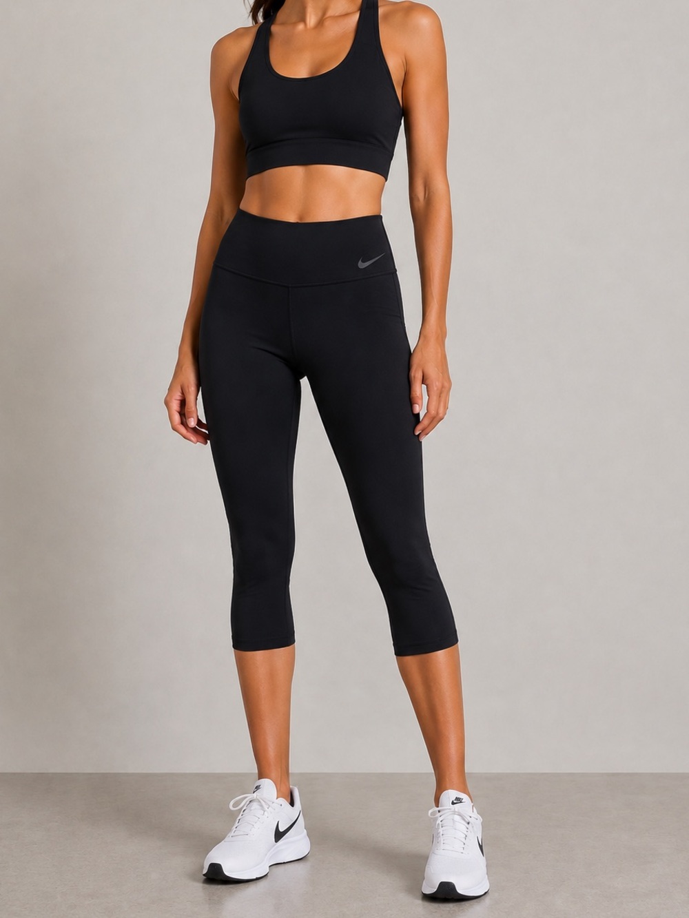 Nike Black Capri Leggings Cropped Workout Running Athletic Small